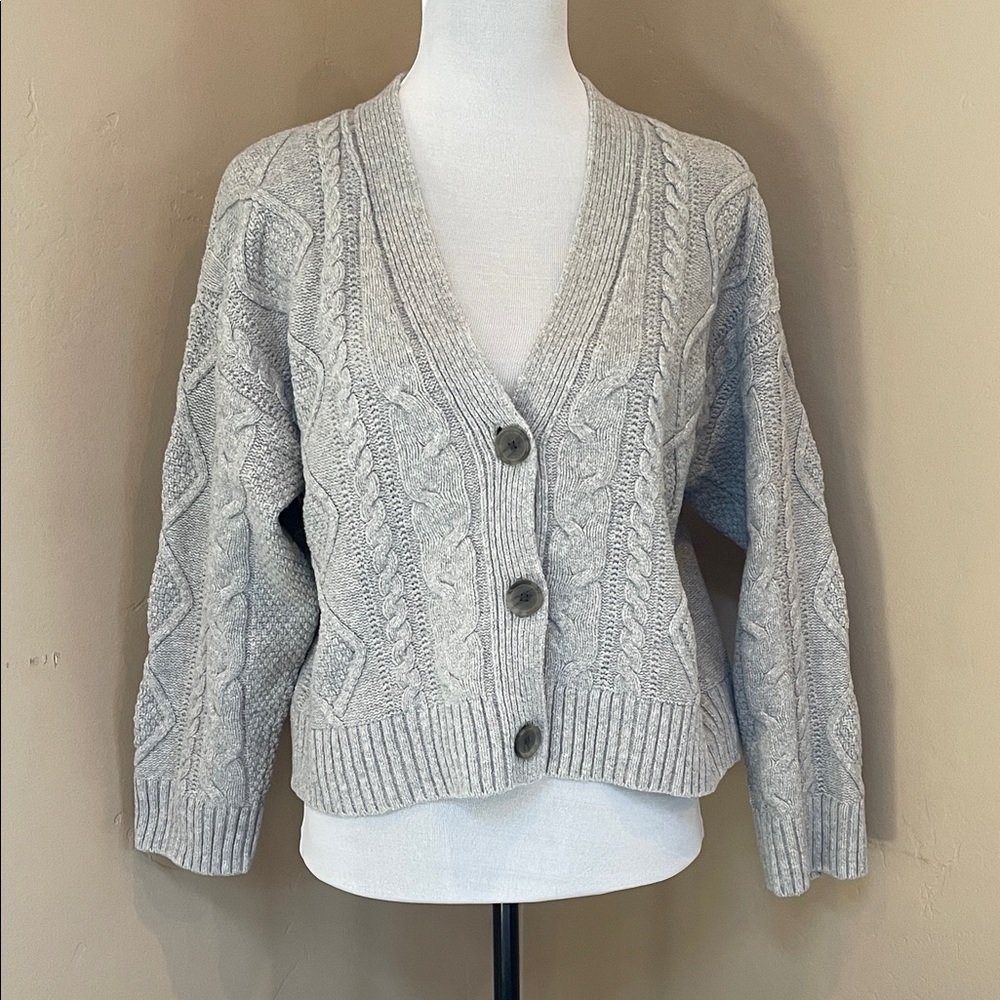 Gap Oversized Cropped Cable Knit Cardigan, Heathered Light Grey, size small